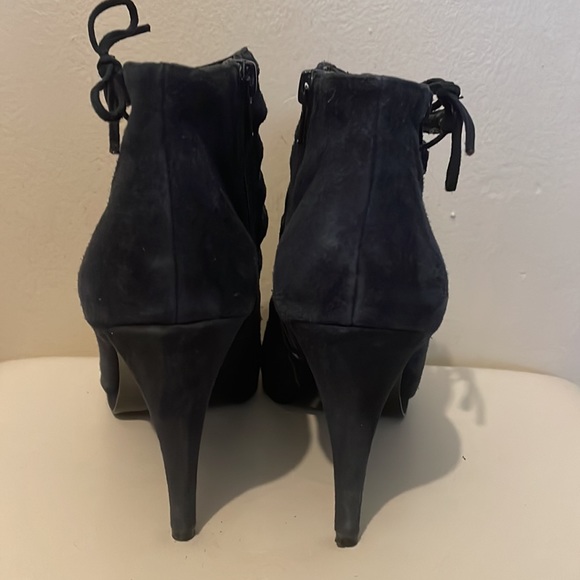 Nine West Blue Suede Strappy High Heels 7.5M - Picture 4 of 5